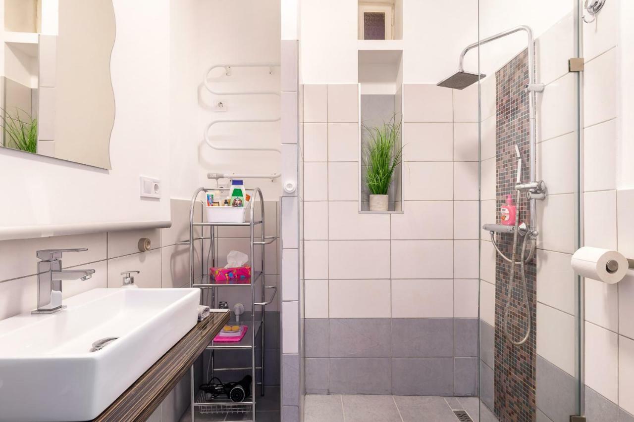 King Beautique Resort Budapest Exteriör bild